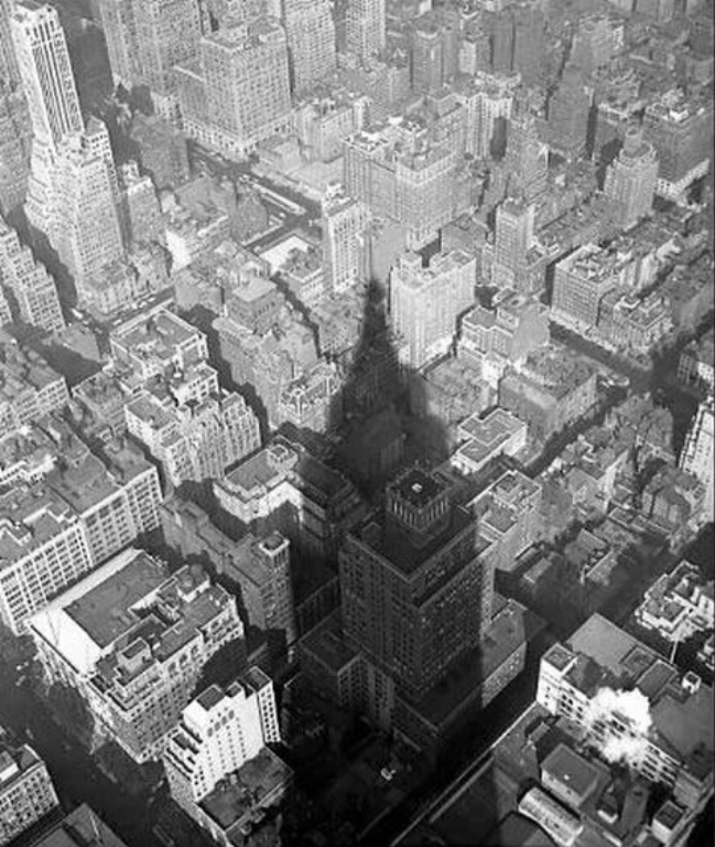 58128c03841966e3595248e3ad90b2ca--empire-state-building-shadow-of.jpg